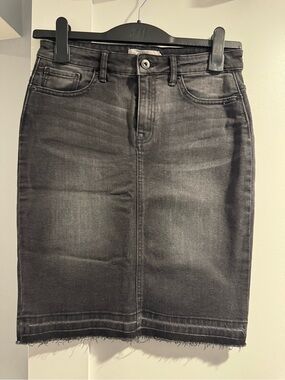 Label of Graded Goods Washed Black Denim Pencil Skirt